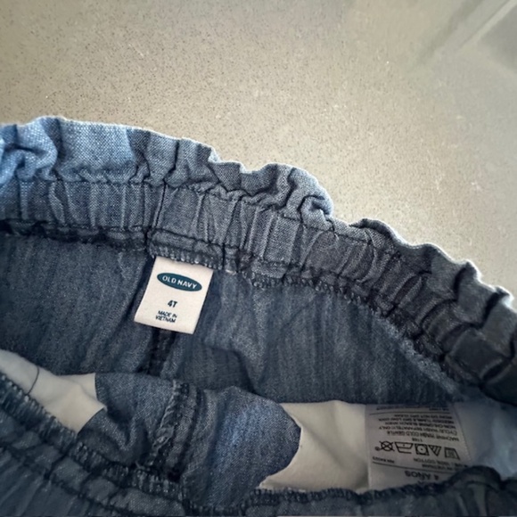 5 Pairs of Girl's 4T/5T shorts (only 1 is 5T)-All good condition Girl summer - Picture 7 of 9